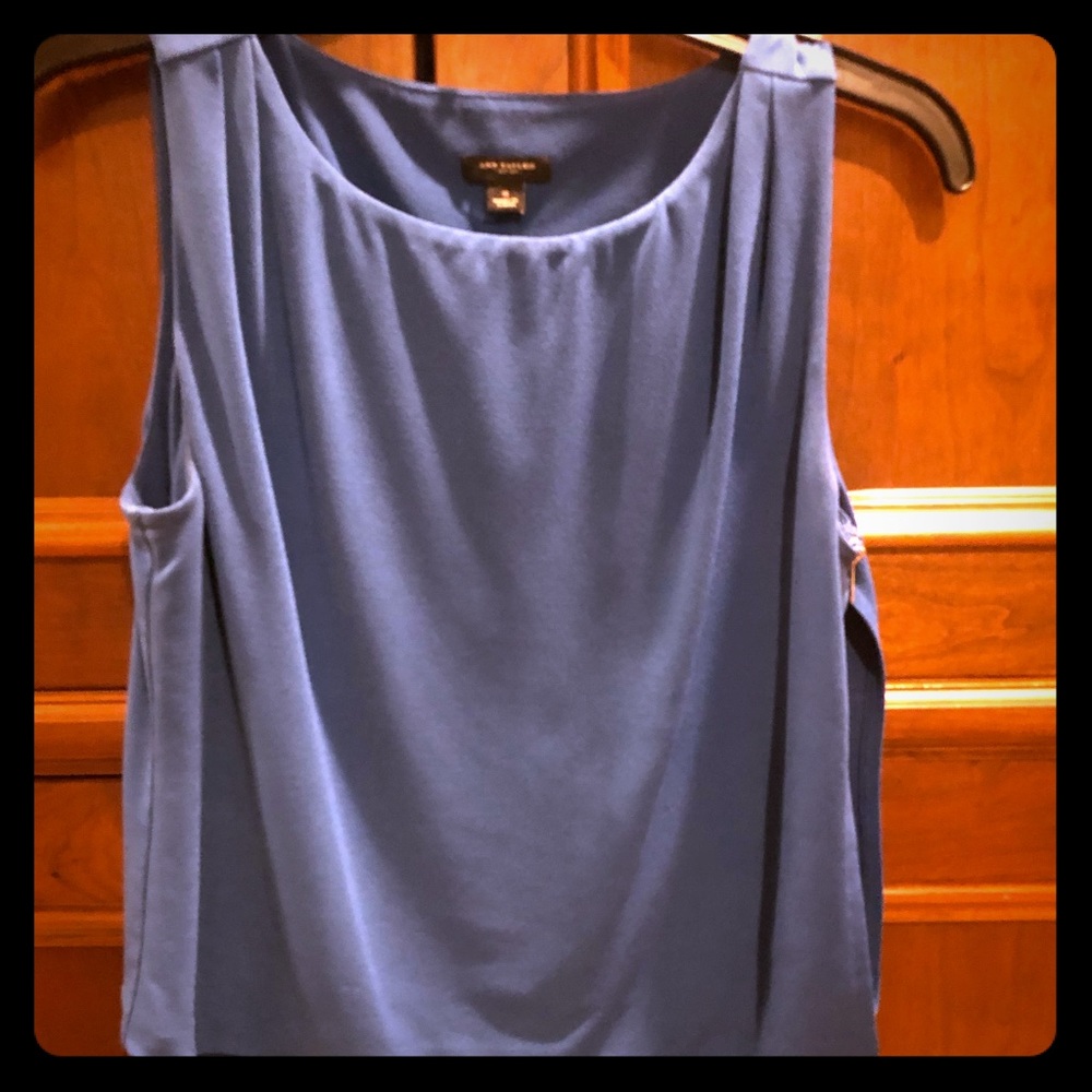 Ann Taylor sz S beautiful top